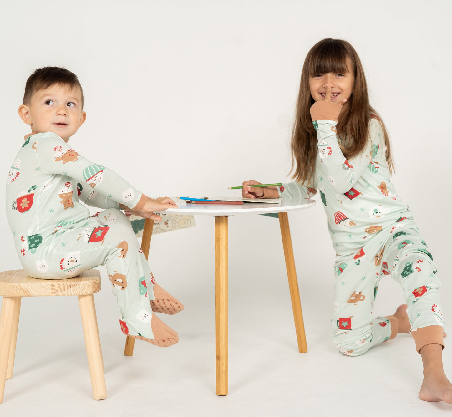 bamboo long sleeve pajama set festive cocoa print and coloring book