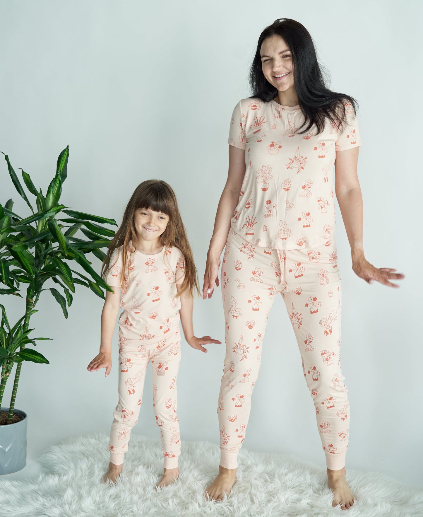 bamboo short sleeve pajama set plantastic print