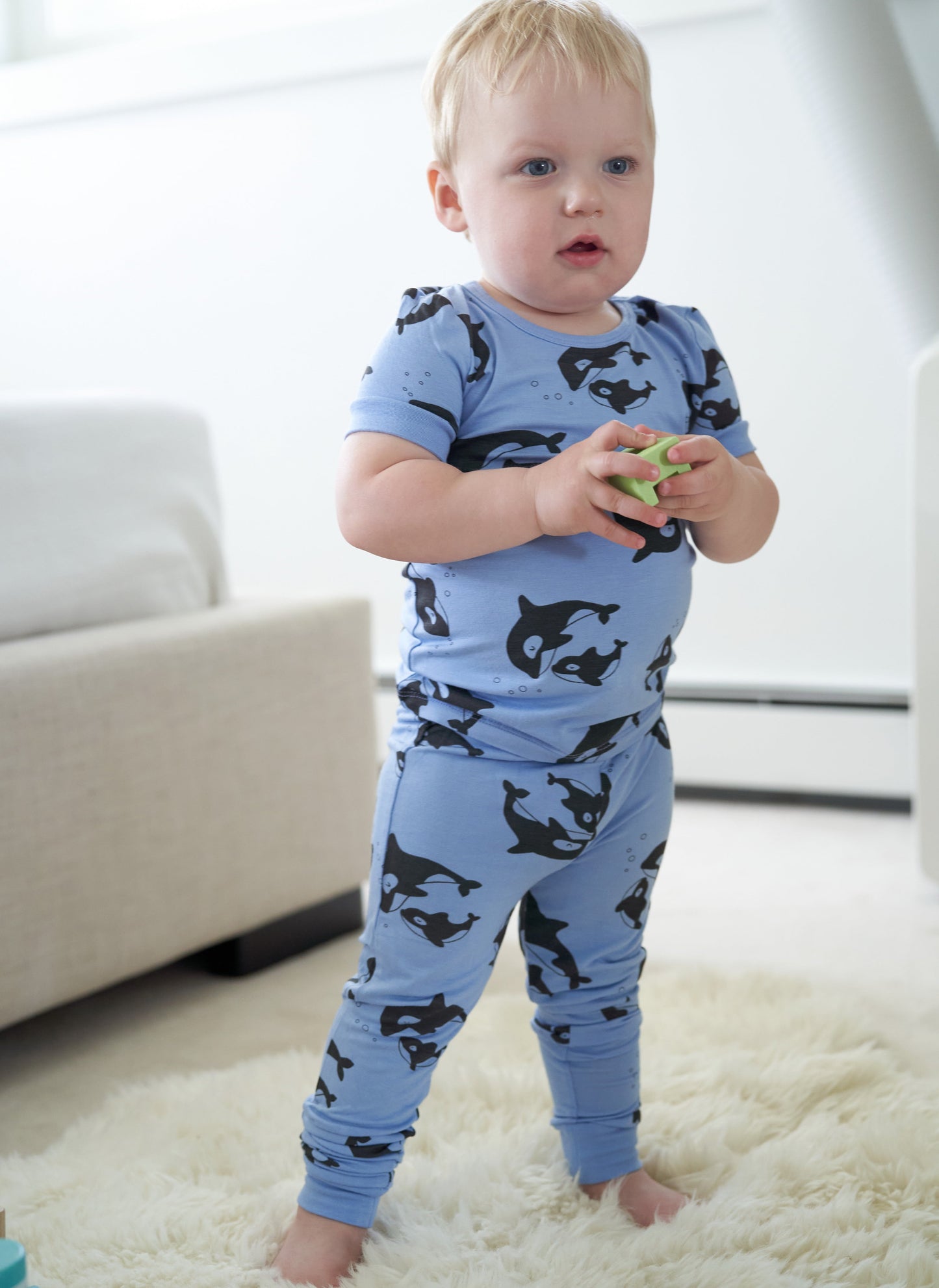 bamboo short sleeve pajama set orca print