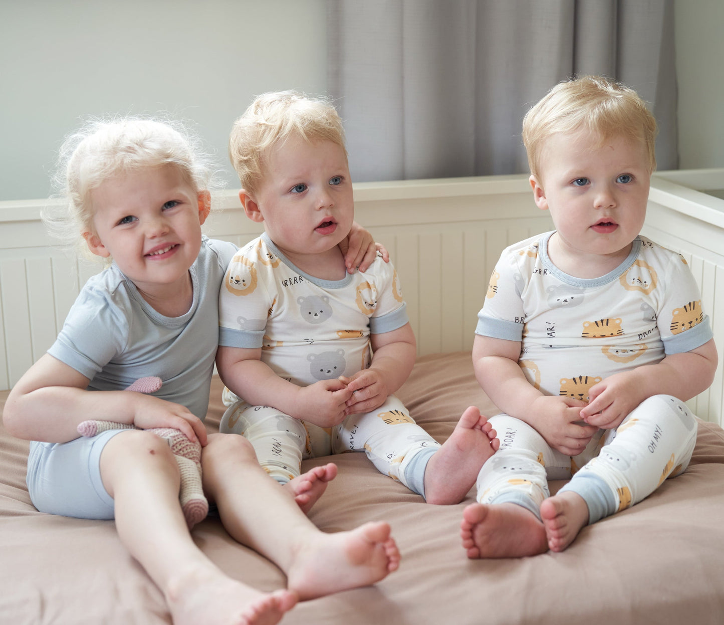 bamboo short sleeve top & shorts pajama set shadow