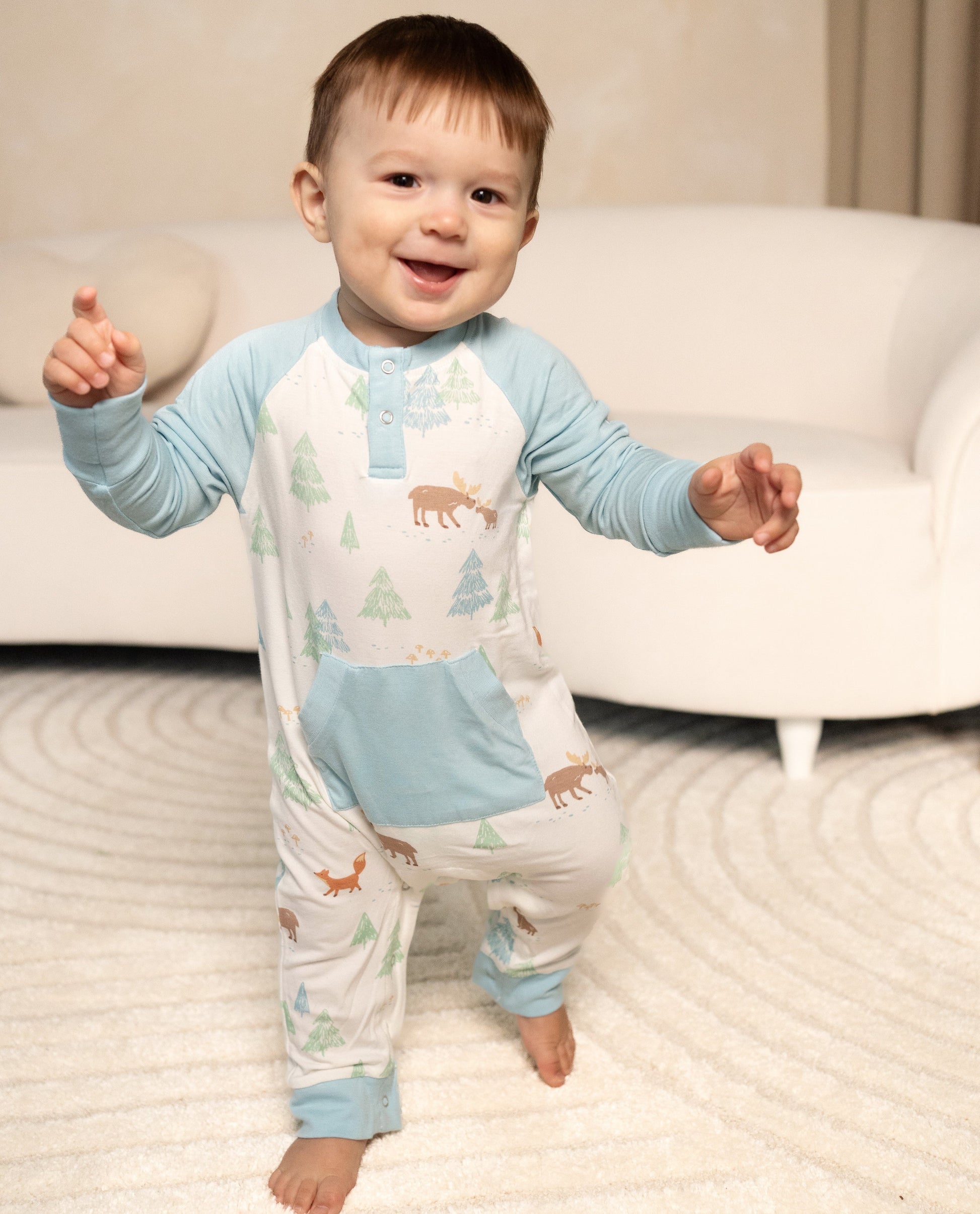 Bamboo L/S Romper w/Kangaroo pkt (Moose Woods Print)