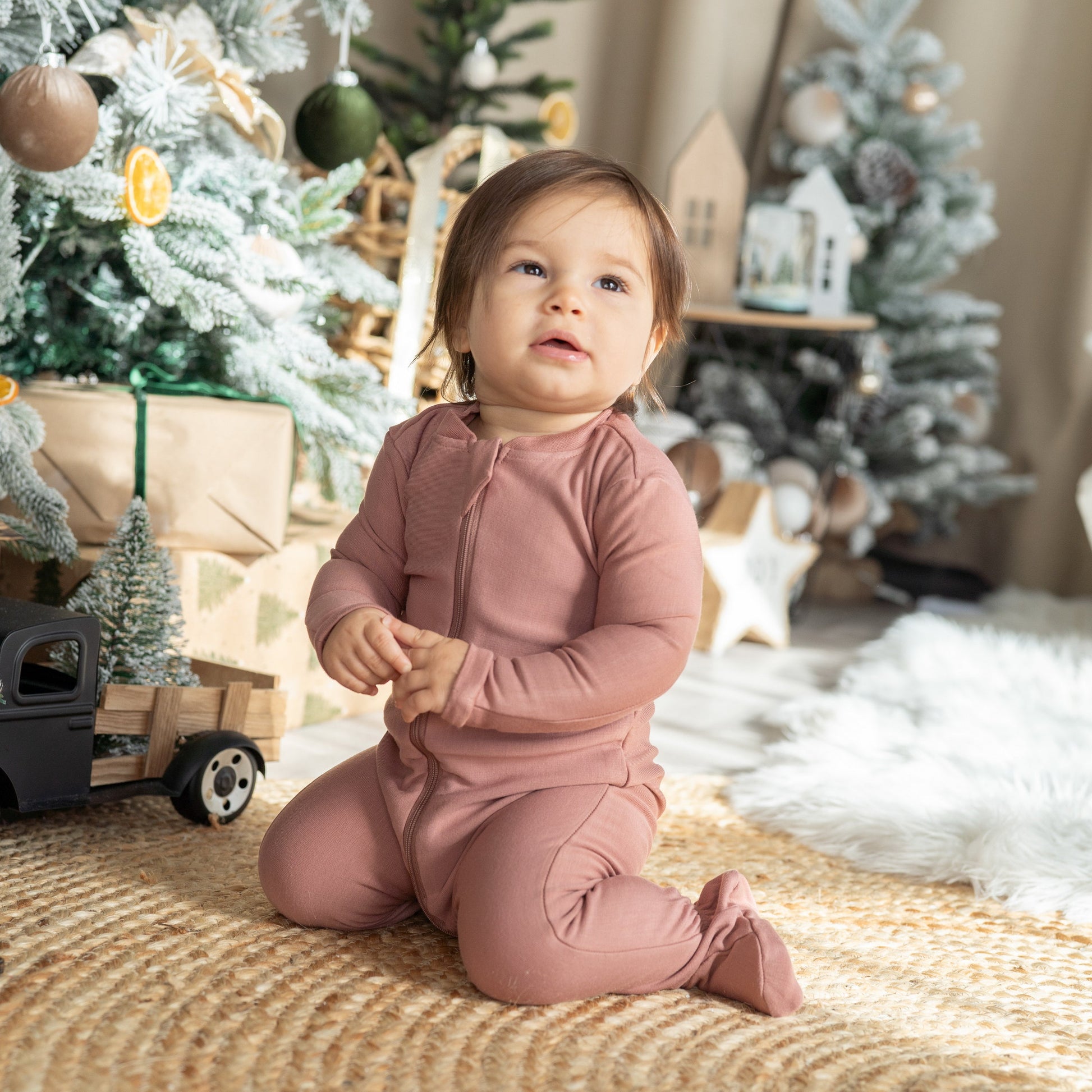 bamboo fleece footies chocolate