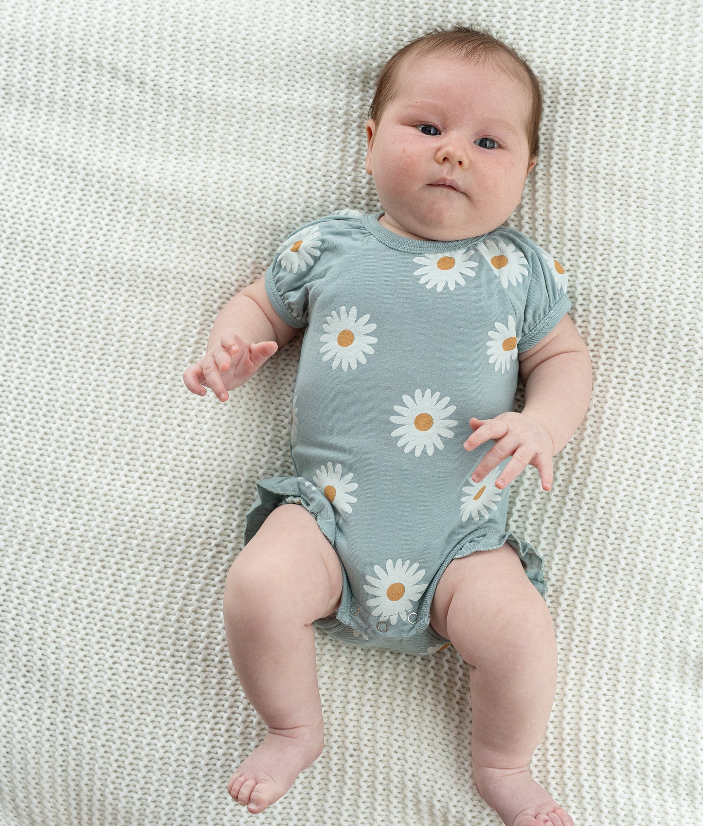 bamboo ruffle onesie daisy print