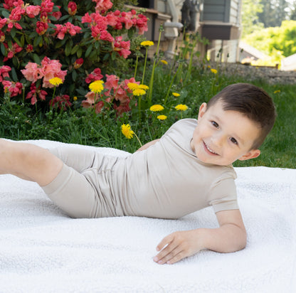 Bamboo Short Sleeve Top & Shorts Pajama Set (Owl Feather)