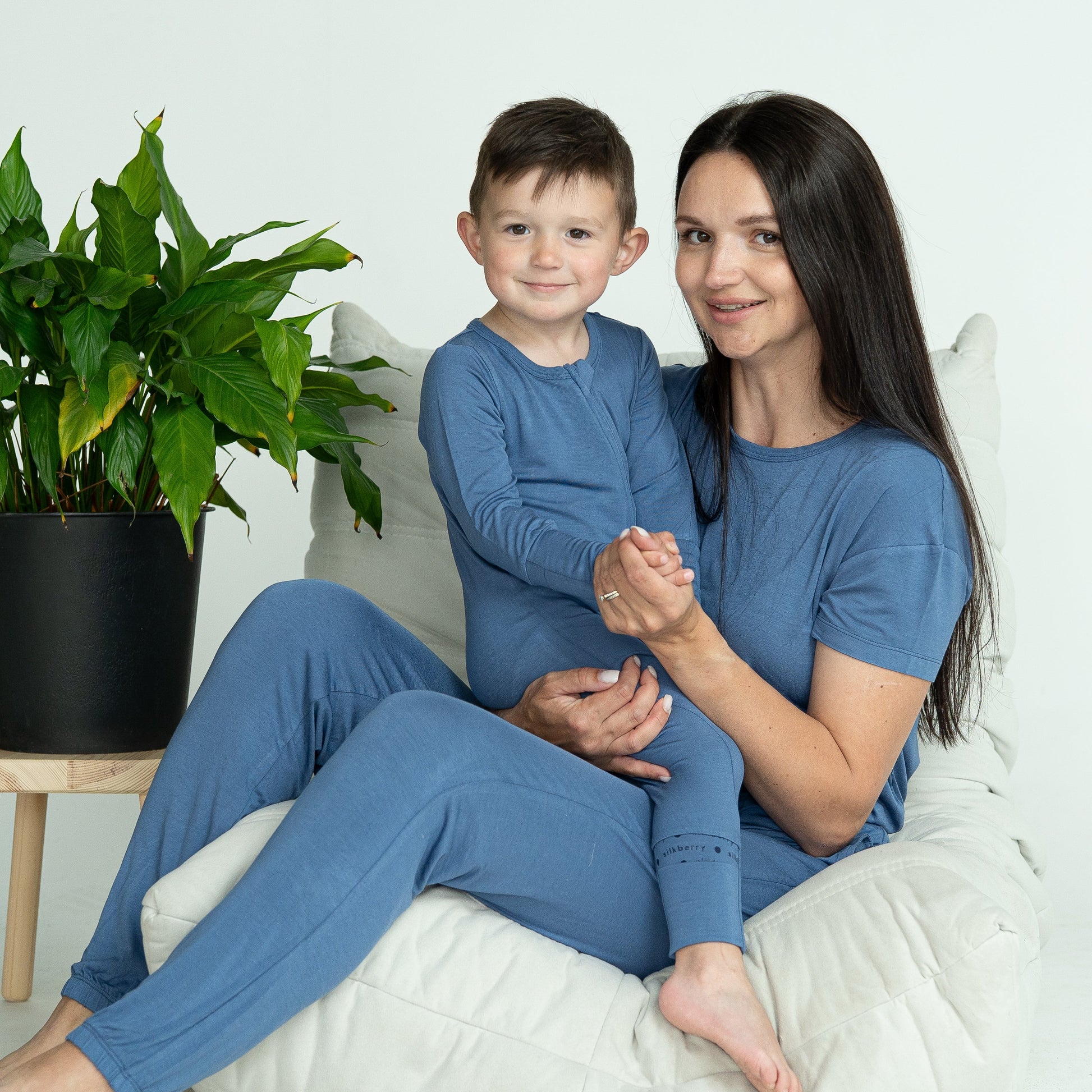 Bamboo Short Sleeve Top & Shorts Pajama Set (Galactic Blue)